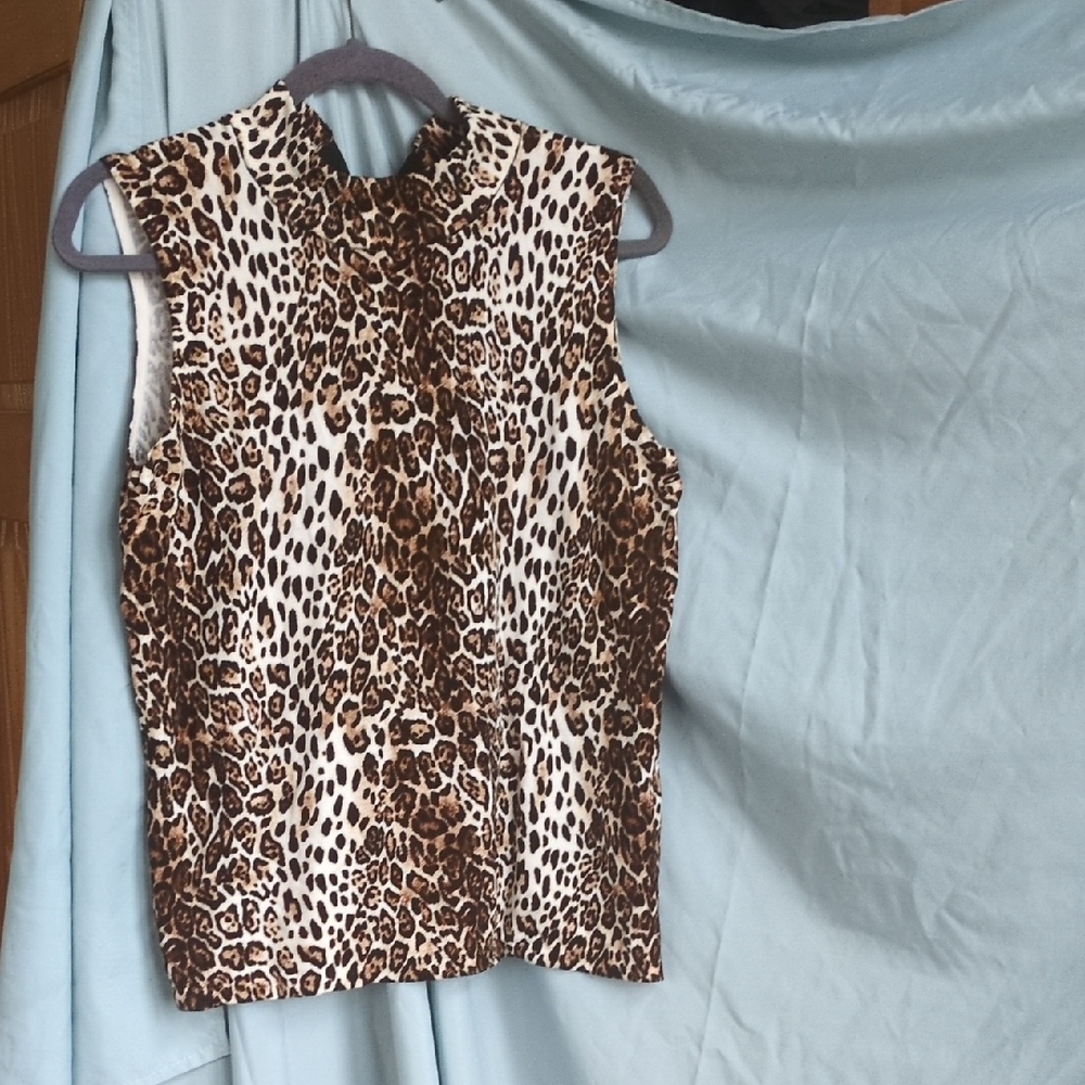 White House Black Market Leopard Print Tank Top